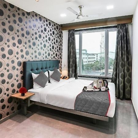 Glitz Hotels Arc Palace - Mankoli, Bhiwandi エクステリア 写真